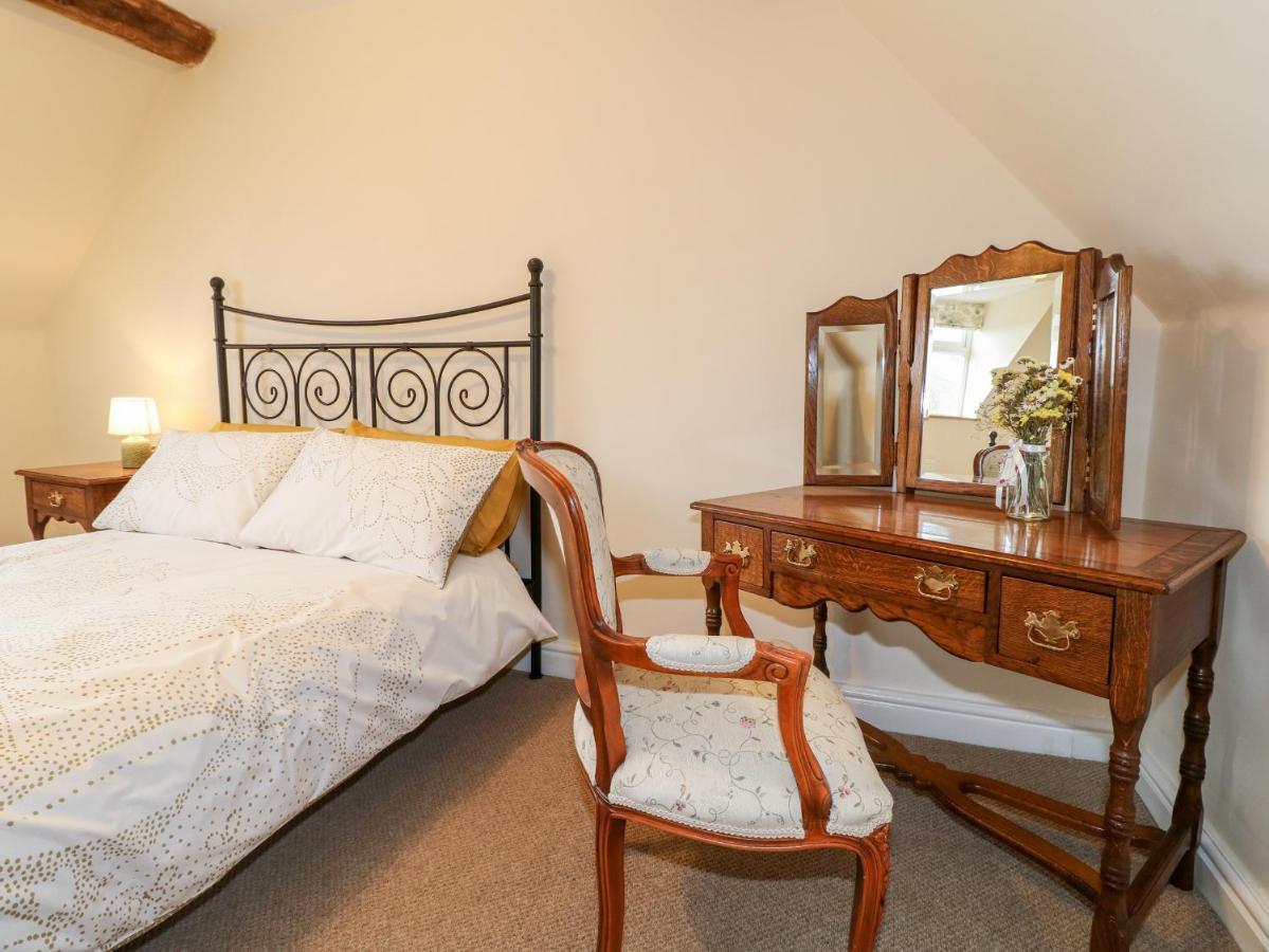 Tolldish Cottage Стаффорд Екстер'єр фото